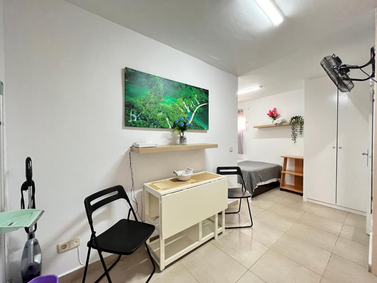 Estudio Acogedor Amparo Temporal Madrid Luaran gambar